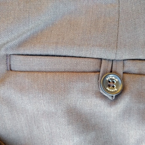 EUC 100% Wool Slacks by Banana Republic - Picture 8 of 8